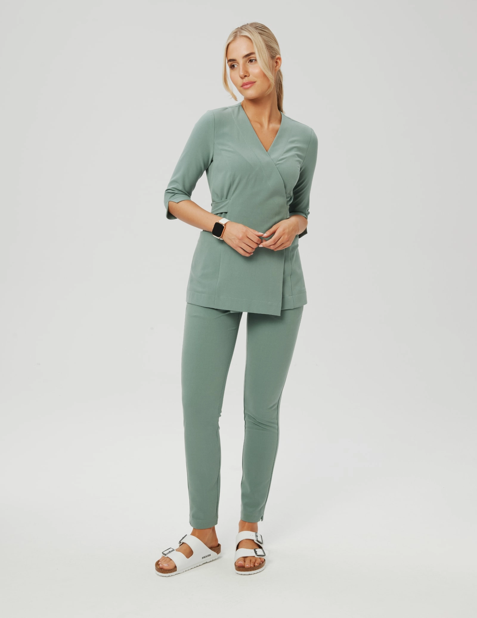 Bluza medyczna wiązana Rosalie - DUSTY GREEN